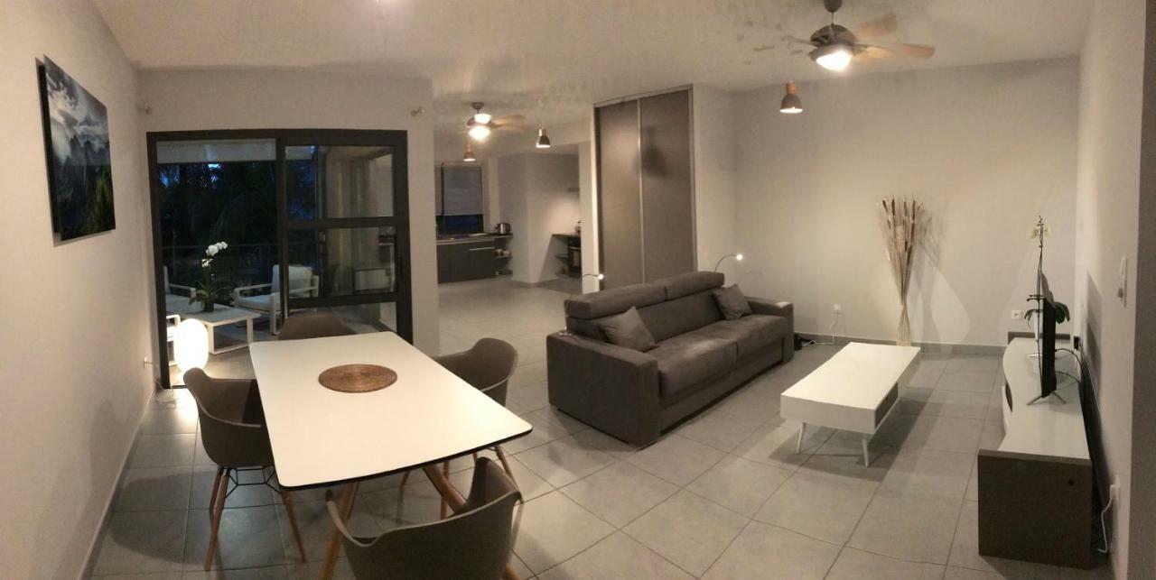 100 Rue Suffren Apartment Сен-Пиер Екстериор снимка